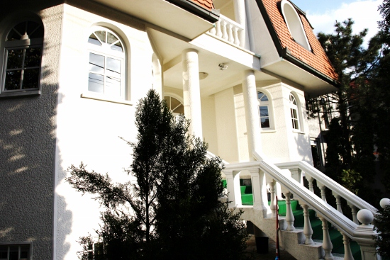 Kuća - 370m² - Dedinje