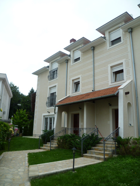 Kuća - 250m² - Dedinje