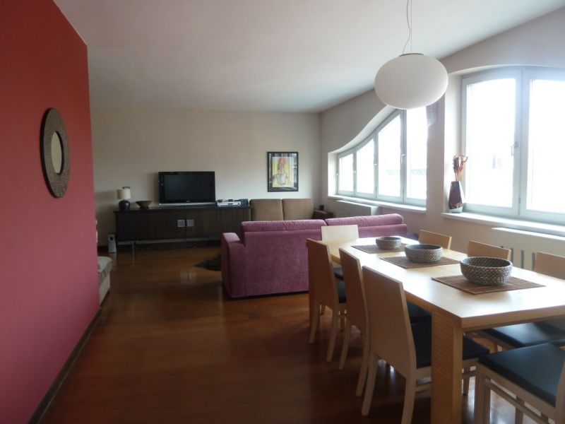 Stan - 120m² - Centar