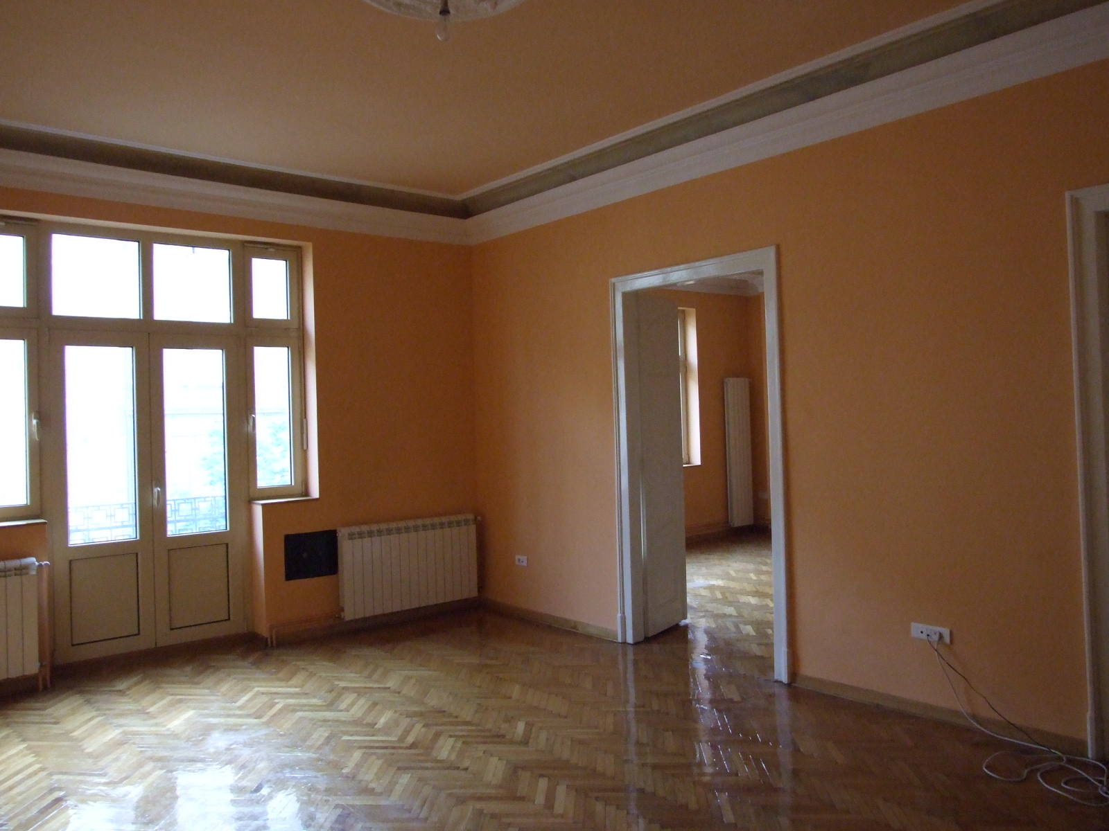 Poslovni prostor - 105m² - Centar