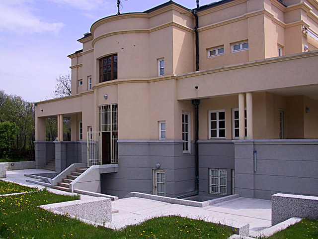 Kuća - 1000m² - Dedinje